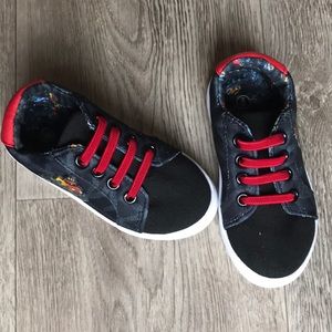 Super cute slip on sneakers